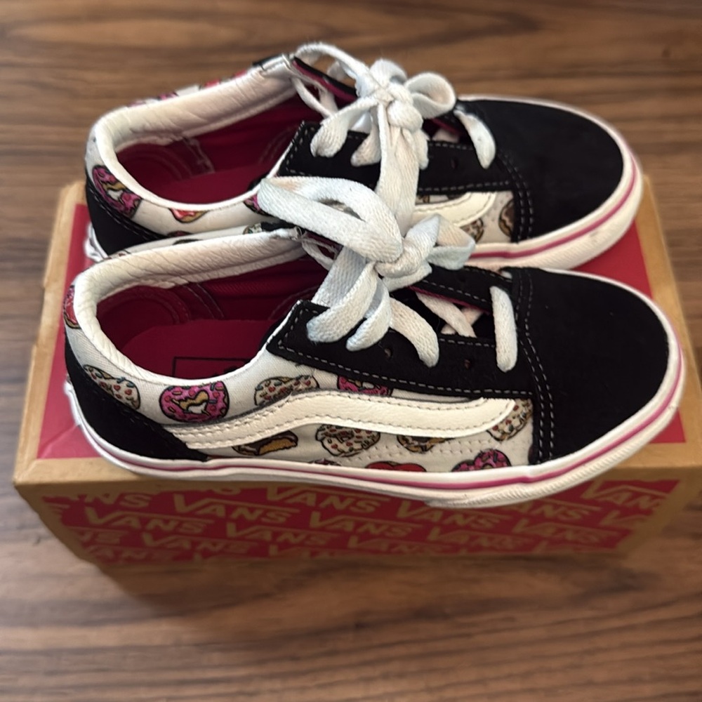 Vans Old Skool Kids Sneakers Black Pink Donuts Size 12 - Picture 5 of 11
